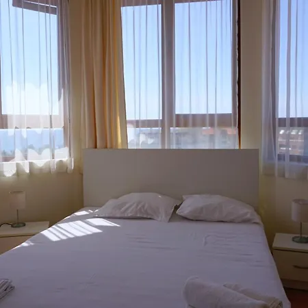 виста бийч апартментс A - Byala Vista A * Бяла